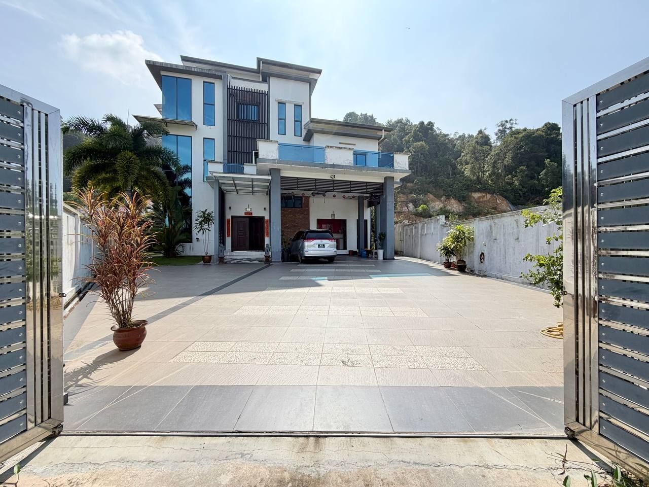 Luxary Banglo Bandar Chukai Kemaman